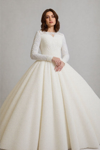 Rimel robe de mariée hiver ,  voilée princesse