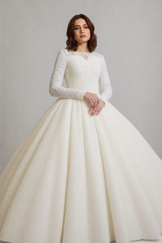 Rimel robe de mariée hiver ,  voilée princesse