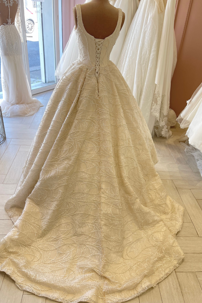 Liquidation robe de mariée princesse perlée
